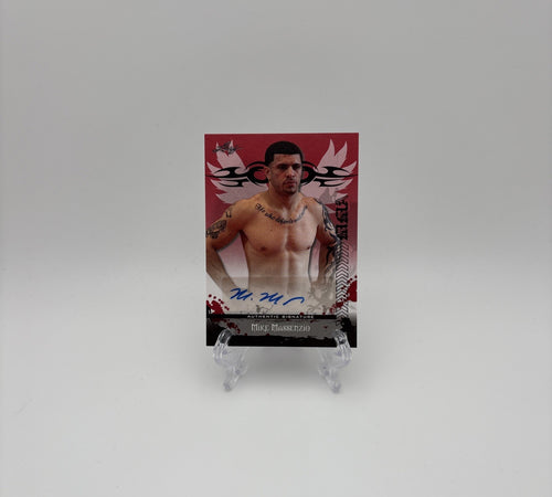 2010 Leaf MMA - Red Auto Mike Massenzio #AV-MM2