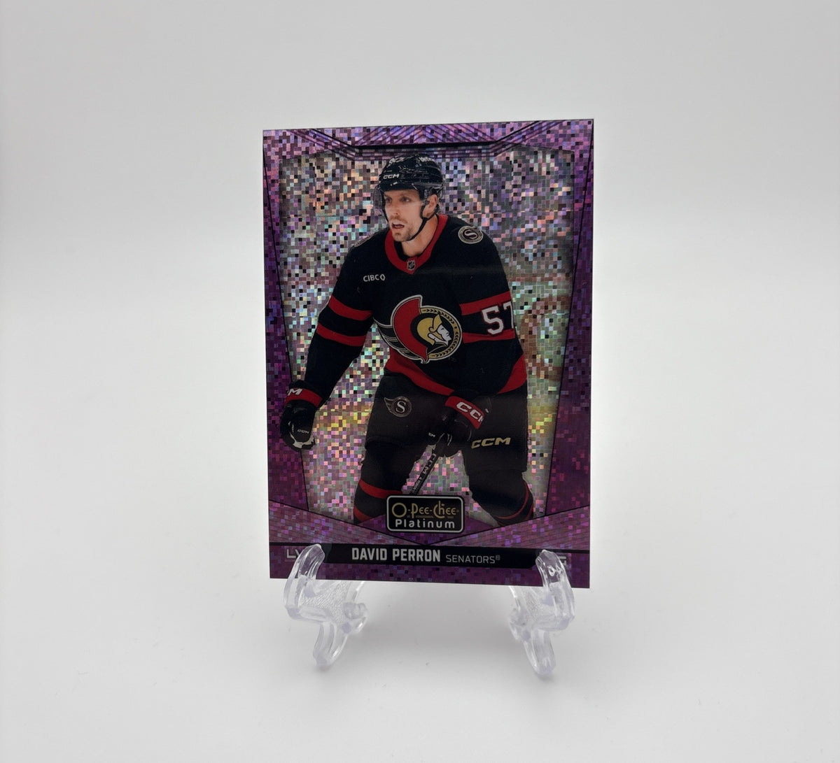 2024-25 O-Pee-Chee Platinum Hockey - Violet Pixels /299 David Perron #51
